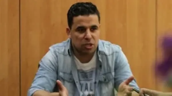 عزاء والد الإعلامية دينا سليم وحما خالد الغندور بمسجد الشرطة في الشيخ زايد