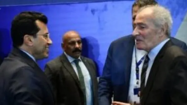 وزير الرياضة يهنئ حسن مصطفى لفوزه برئاسة الاتحاد الدولى لكرة اليد