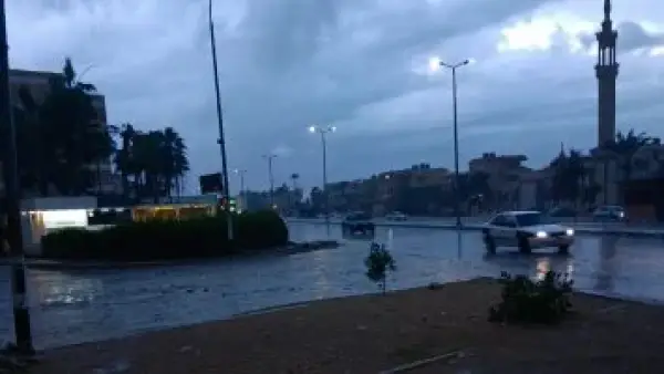 أمطار غزيرة بشمال سيناء.. إعلان حالة الطوارئ القصوى لمواجهة تداعيات التقلبات الجوية وتدفق السيول