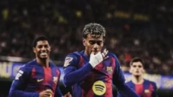 لا تفوت المتعة.. برشلونة يهزم فياريال بثنائية ويعزز صدارة الدوري الإسباني 2025