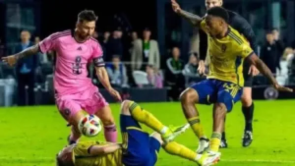 قمة نارية تحبس الأنفاس.. كيف تشاهد مواجهة Inter Miami وVancouver اليوم في نهائي الدوري الأمريكي 2025 بجودة عالية