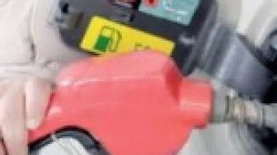 أسعار البنزين والسولار اليوم السبت 20 ديسمبر 2025 تحدد تأثيرها المباشر على تكاليف النقل والاستهلاك المحلي