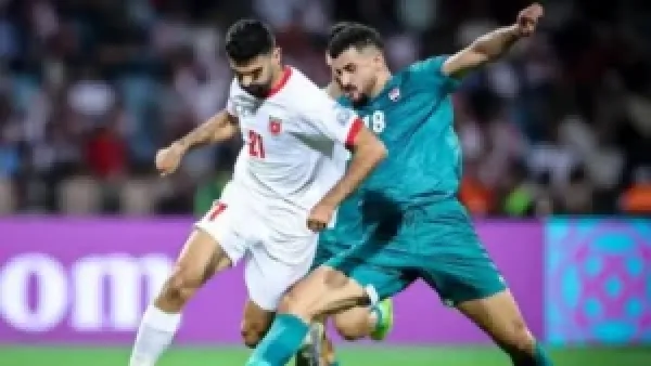 القنوات الناقلة لمباراة الأردن والعراق في كأس العرب 2025 ومواعيد البث المباشر