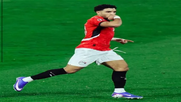 بلمسة سحرية.. شاهد هدف عمر مرموش في شباك زيمبابوي بصناعة خطيبته من المدرجات