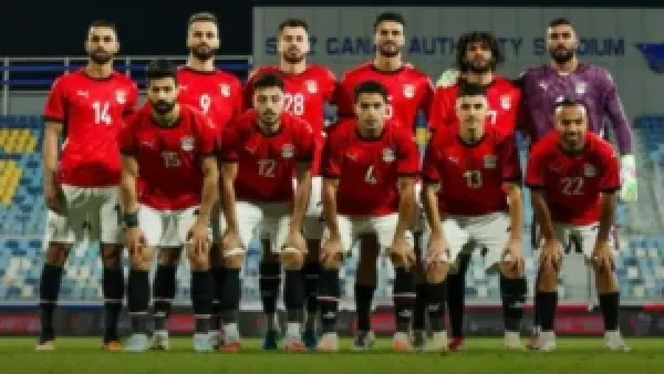 القنوات المفتوحة الناقلة لمباراة مصر والكويت اليوم في كأس العرب 2025 والتشكيل المتوقع