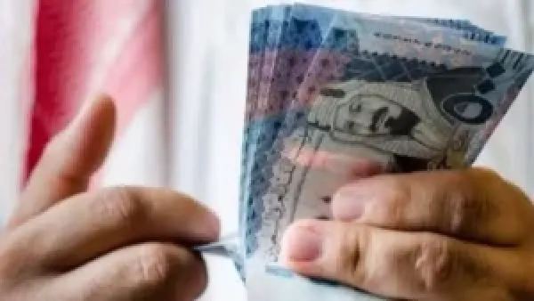 سعر الريال السعودي في مصر اليوم 12-12-2025 يستقر مقابل الجنيه عند مستويات ثابتة