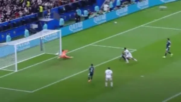 منتخب السعودية يحسم بطاقة نصف نهائي كأس العرب بتغلبه على فلسطين 2-1