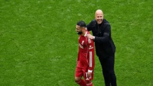 محمد صلاح يعود إلى تشكيلة ليفربول أمام برايتون في مباراة وداعية