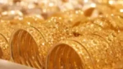 ارتفاع سعر الذهب إلى 5785 جنيهاً وسط ترقب قرار البنك المركزي وتأثيره على الاستثمارات