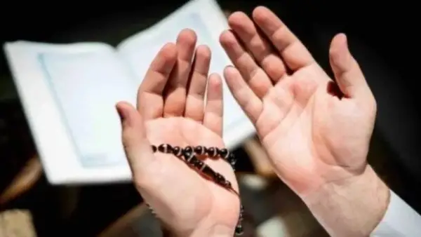 أدعية مستجابة.. كلمات لاستقبال العام الجديد 2026 بطلب الخير والسعادة والرضا