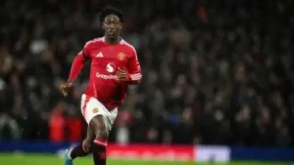 مانشستر يونايتد يدرس فرص ضم ماينو وفق تصريحات أموريم