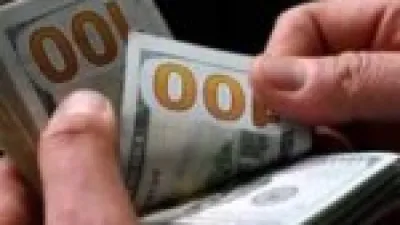 سعر الدولار في البنك الأهلي يتجاوز 47.5 جنيه للشراء ويؤثر على سوق الصرف المحلية