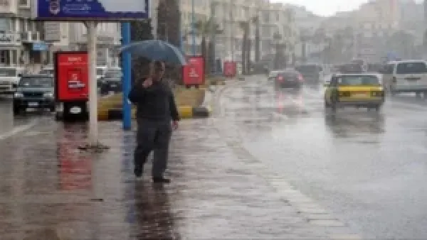 حالة الطقس اليوم في مصر: شبورة مائية وأمطار متفرقة تزيد من خطر حوادث الطرق