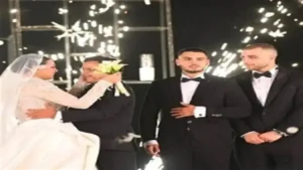 وصية محمد هنيدي لزوج ابنته في حفل الزفاف تكشف أولوياته للعائلة