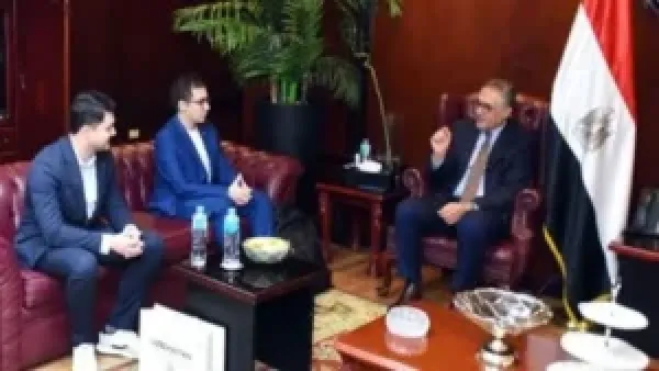 هيئة الاستثمار تدرس تعزيز التعاون مع IT Park Uzbekistan لدعم نمو شركات التكنولوجيا