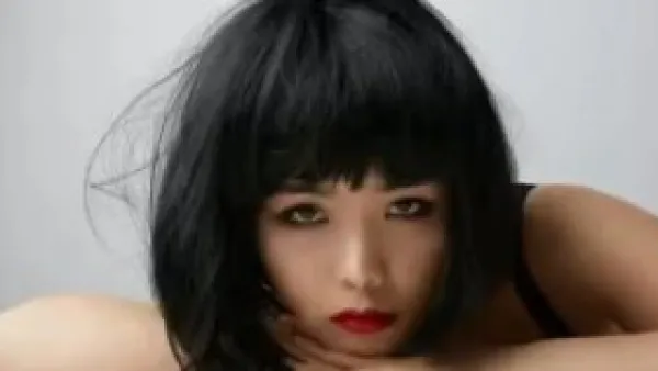 5 قصات شعر قصير تتحدى الزمن.. خيارات كلاسيكية آمنة لإطلالة جريئة.