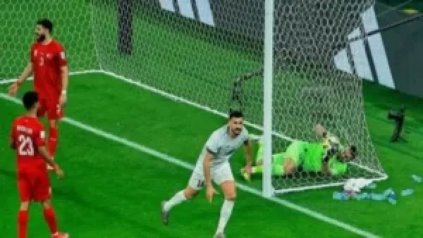 كأس العرب 2025: العراق يتجاوز البحرين 2-1 في أولى مواجهاته بالمنافسة