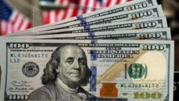 سعر الدولار اليوم في مصر يتراجع وسط استقرار البنك المركزي في التعاملات الصباحية