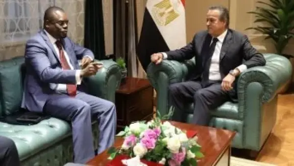 تحرك مصري جديد.. وزير الصحة يعلن خطة دعم القطاع الطبي في إفريقيا