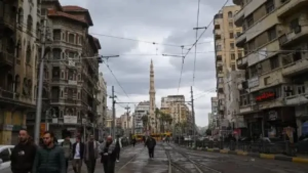 نوة الفيضة الصغرى تدفع الإسكندرية إلى 5 أيام من الأمطار والتقلبات الجوية مع بداية الشتاء