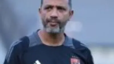 كأس عاصمة مصر يضع سامي قمصان أمام تحدي استغلال خبرات سيراميكا وإنبي لمواجهة الطلائع