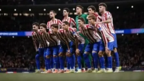 باينا يفتتح التسجيل في مواجهة برشلونة وأتلتيكو مدريد ويقلب موازين الروخيبلانكوس