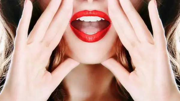 تأثيرات نفسية مذهلة.. كيف يمنح أحمر الشفاه المرأة طاقة وثقة مضاعفة؟