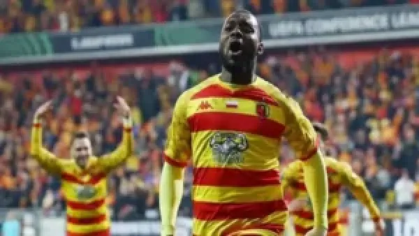 ضم بابلو صباغ يقترب.. أفيميكو بولولو يثير جدل الأهلي بخطوة مفصلية