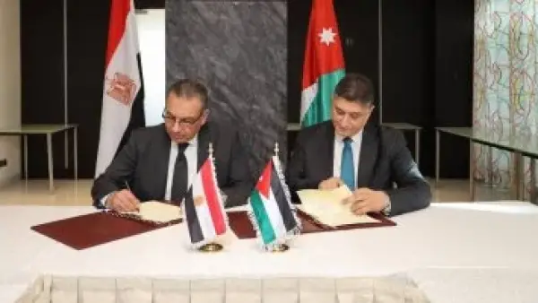 اتفاقية مصرية أردنية.. آليات جديدة لتسهيل حركة الشاحنات ودعم التجارة البينية بين البلدين