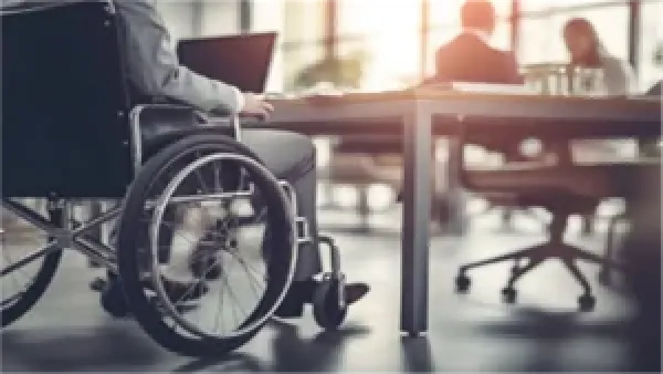 إتيكيت التعامل اليومي مع ذوي الهمم: قواعد بسيطة لضمان الاحترام والدمج المجتمعي