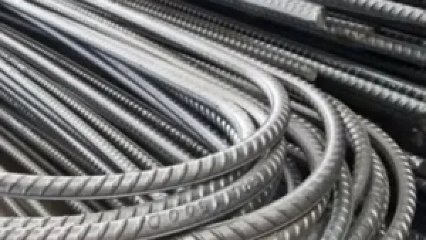 تراجع سعر طن الحديد في مصر يدفع حديد عز لتسجيل انخفاض ملحوظ داخل الأسواق