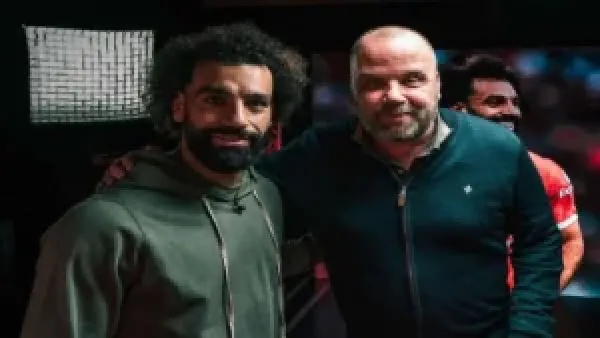 محمد صلاح يعزز شهرة صحفي نرويجي بمقابلة عفوية تجذب ملايين المشاهدات