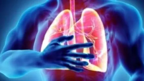 سعال لا يتوقف.. متى يتحول إلى مؤشر خطر لبداية الالتهاب الرئوي؟