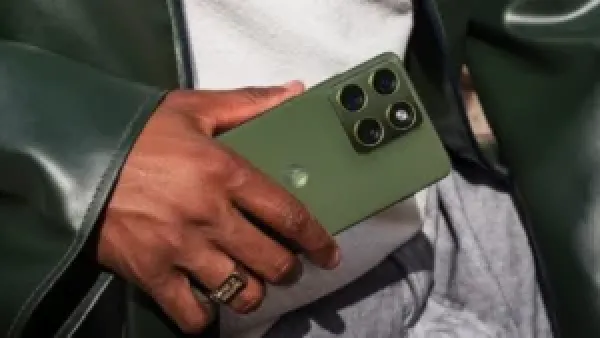 مOTOROLA تكشف عن أول هاتف في عائلة Edge 70: السعر والمواصفات الكاملة