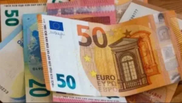 سعر اليورو مقابل الجنيه المصري يتوقف على استقرار نسبي في تعاملات 27 نوفمبر 2025