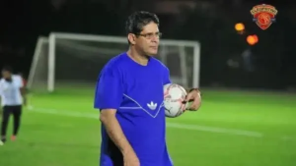 أيمن الرمادي يوضح أزمة الزمالك وغياب بديل واضح لعمر جابر