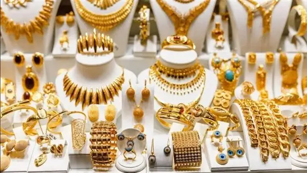تحرك جديد بالصاغة.. تقلبات مفاجئة في سعر الذهب وعيار 21 داخل مصر