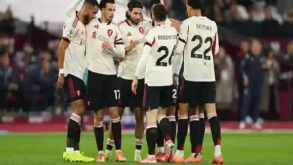 ليفربول يتعادل مع سندرلاند بمشاركة محمد صلاح ويبتعد عن المركز الرابع في الدوري الإنجليزي