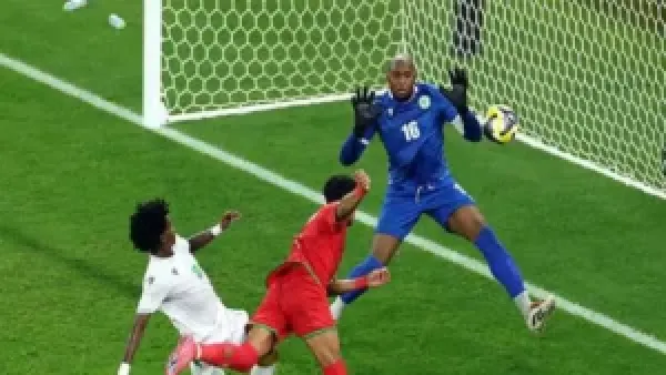 فوز عمان على جزر القمر بثنائية يؤكد رحيلها من كأس العرب
