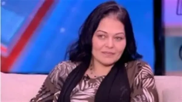 نيڤين مندور تودع جمهورها بكلمات مؤثرة قبل رحيلها في ساعات الصباح الأولى