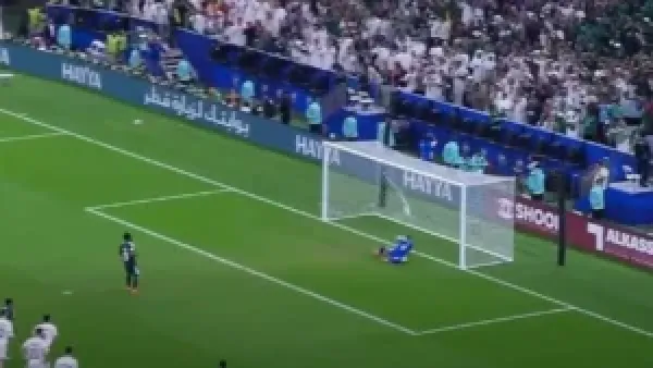 فراس البريكان يفتح التسجيل للسعودية ضد فلسطين في ربع نهائي كأس العرب