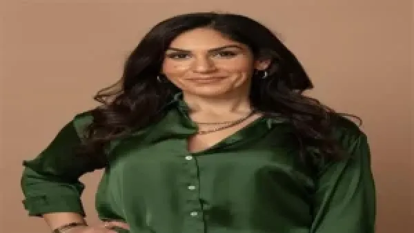 علاج الحالة النفسية يقود شاهرو إيزادي لفقدان 63 كيلوجرامًا خلال 18 شهرًا بدون أدوية