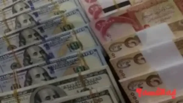 تداول واسع.. سعر الدولار مقابل الدينار العراقي يسجل حركة بالموازي 8 ديسمبر 2025