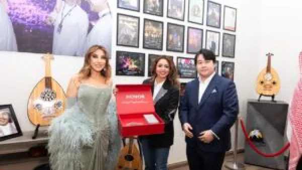 شراكة ثقافية تكشف إمكانيات الهاتف HONOR Magic8 Pro الجديدة