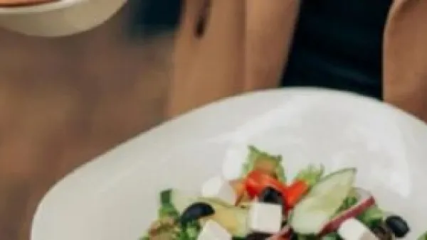 ليست قلة الحركة وحدها.. السبب الحقيقي لزيادة وزنك في الشتاء وكيف تتغلب عليه