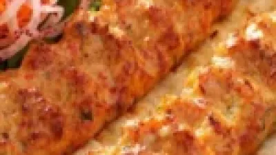 ارخص من اللحمة بنص كيلو بس هاتعملي وليمة كفتة الفراخ وصفة سريعة بطعم بيتي لا يقاوم