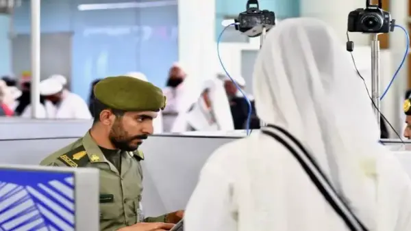 عبر منصة أبشر.. خطوات تمديد تأشيرة العمالة المنزلية قبل انتهاء صلاحيتها