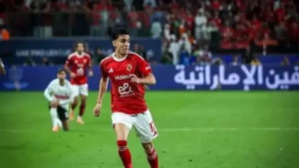 أزمة أشرف بن شرقي تتصاعد وسط تطورات مفاجئة في مستقبل شيكابالا وجون إدوارد