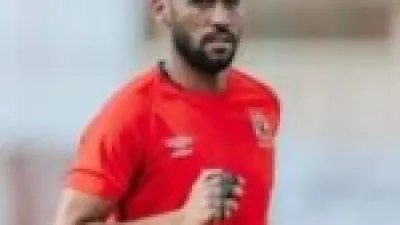 مدير أكاديمية الأهلي حسام عاشور يحدد مسار تطوره في العمل الكروي