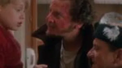 حقائق طبية عن إصابات “Home Alone”: كيف أثرت مشاهد العنف على شخصيات هاري ومارف؟